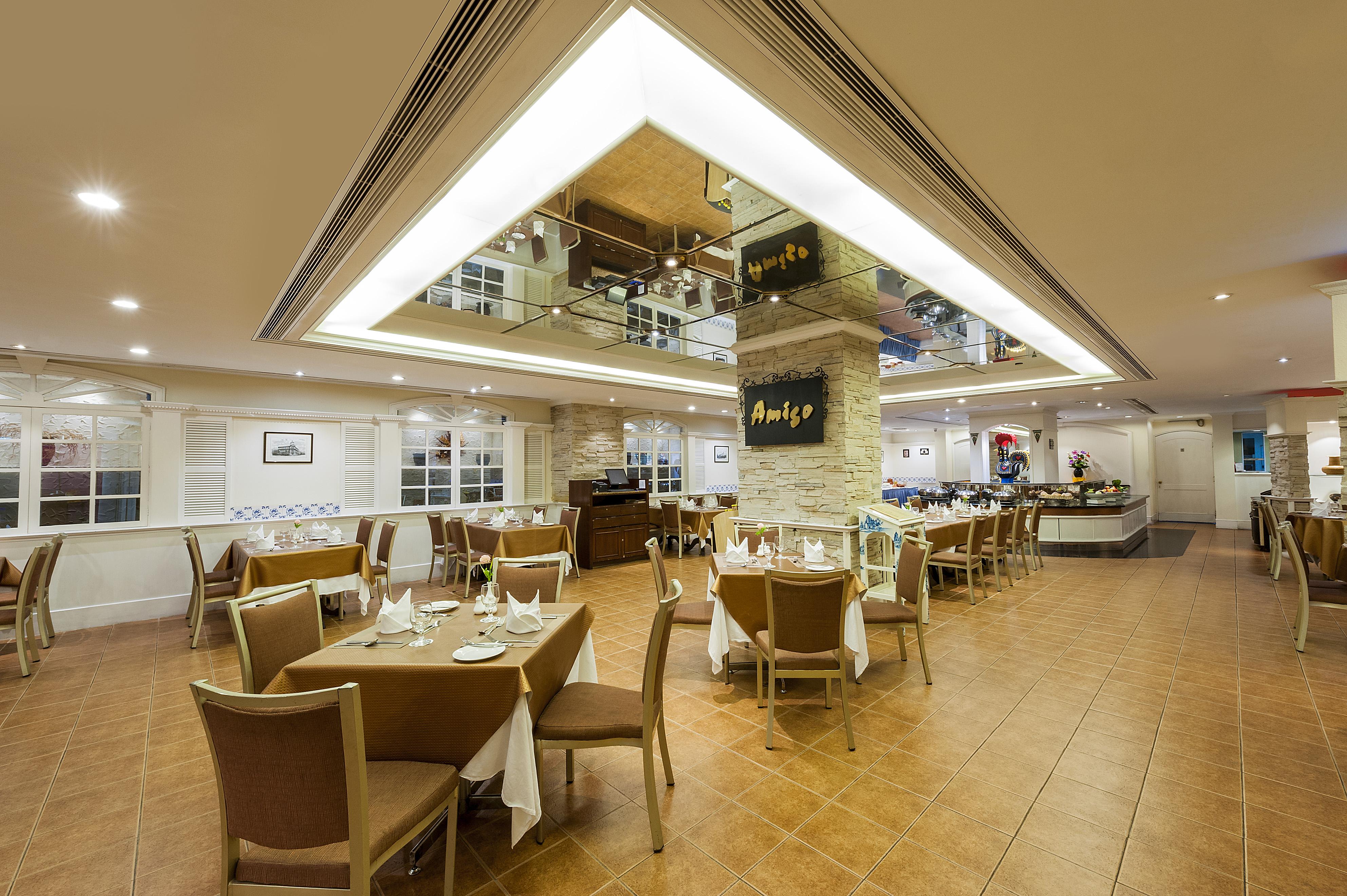 Riviera 4*