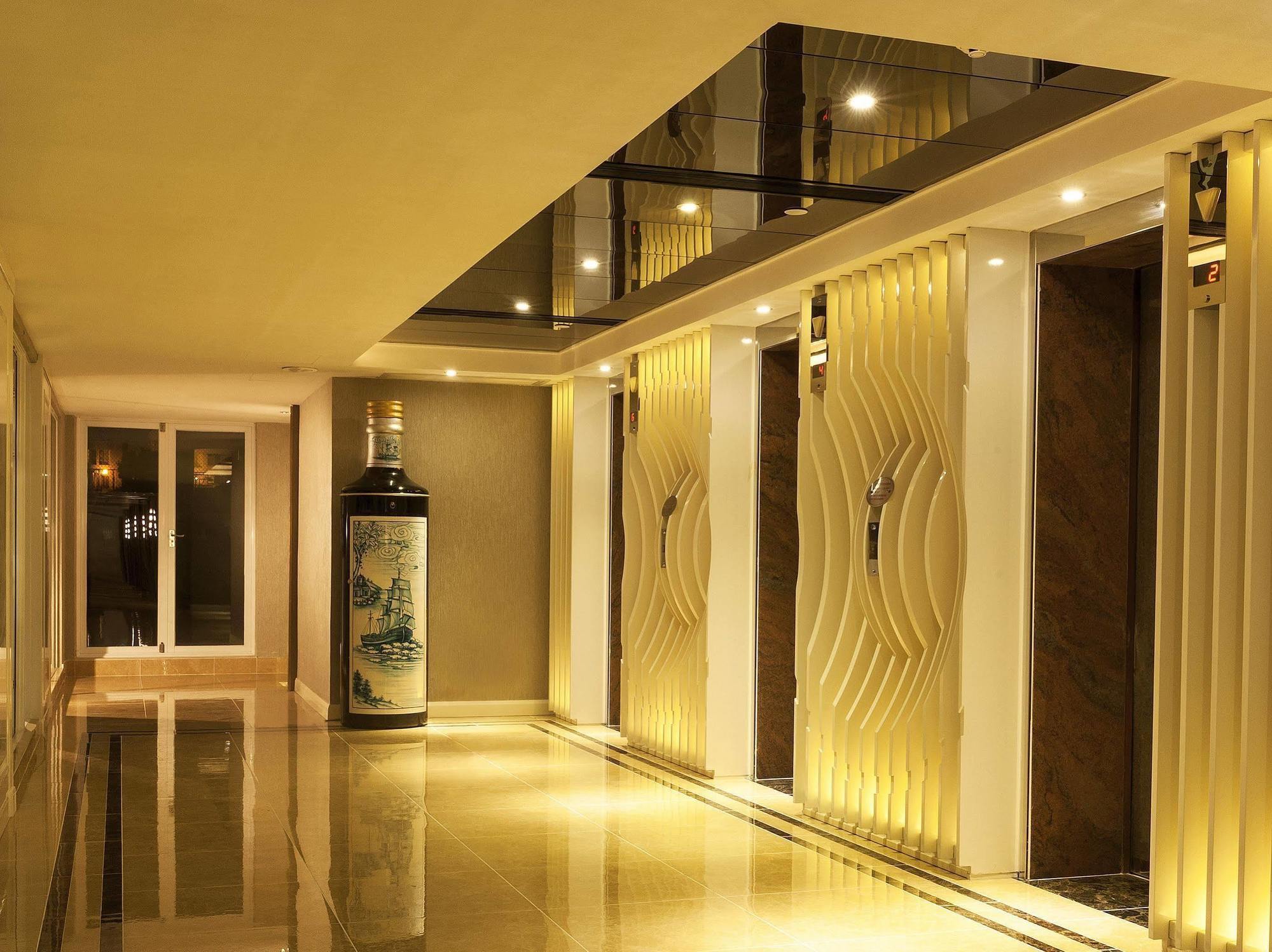 Riviera Hotel Macau